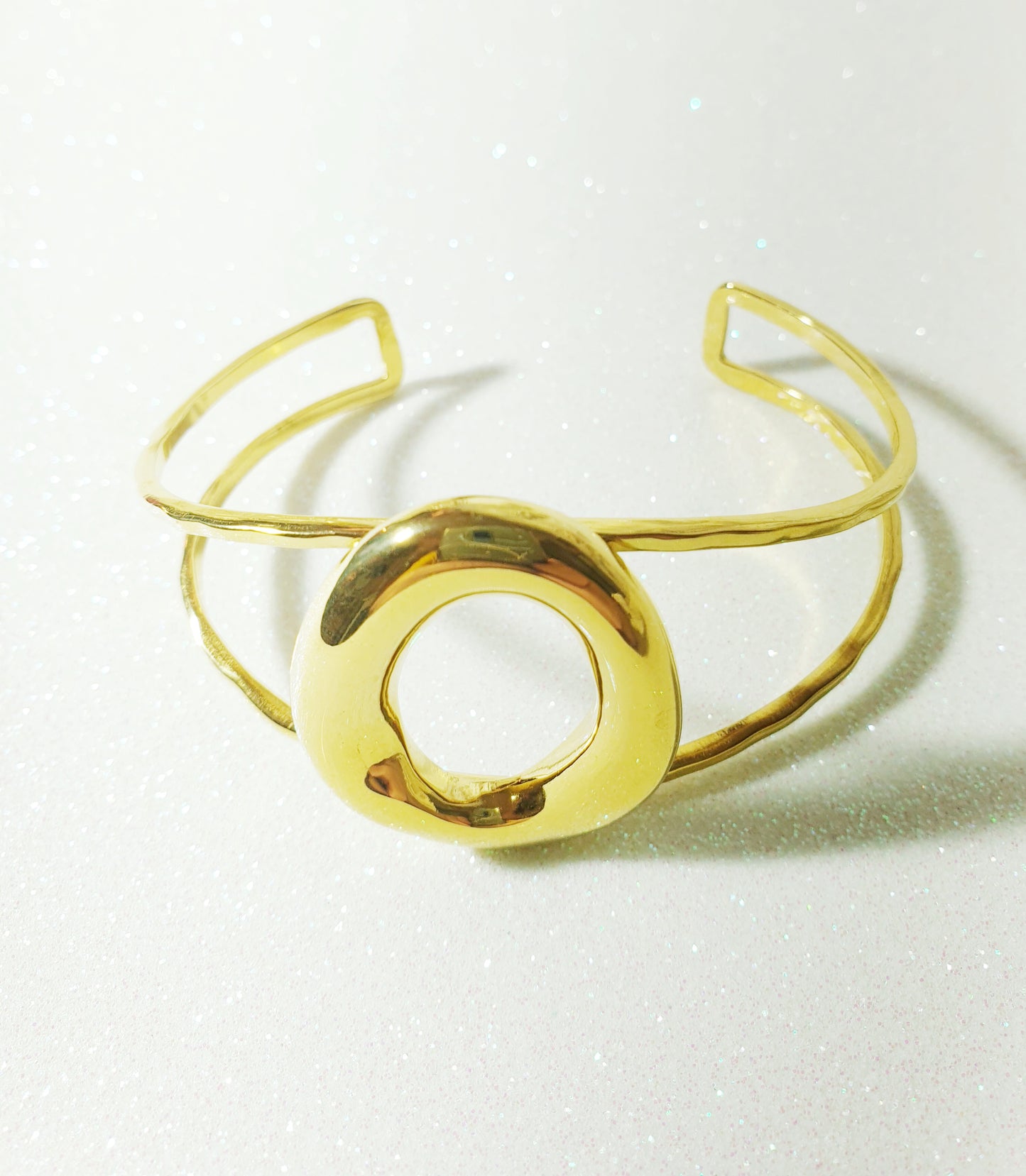 Brazalete O