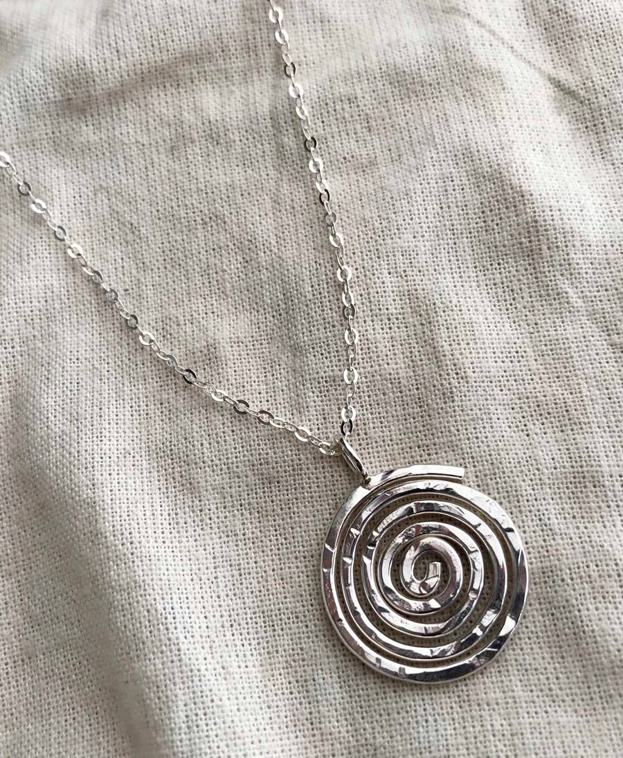 Collar colgante Espiral