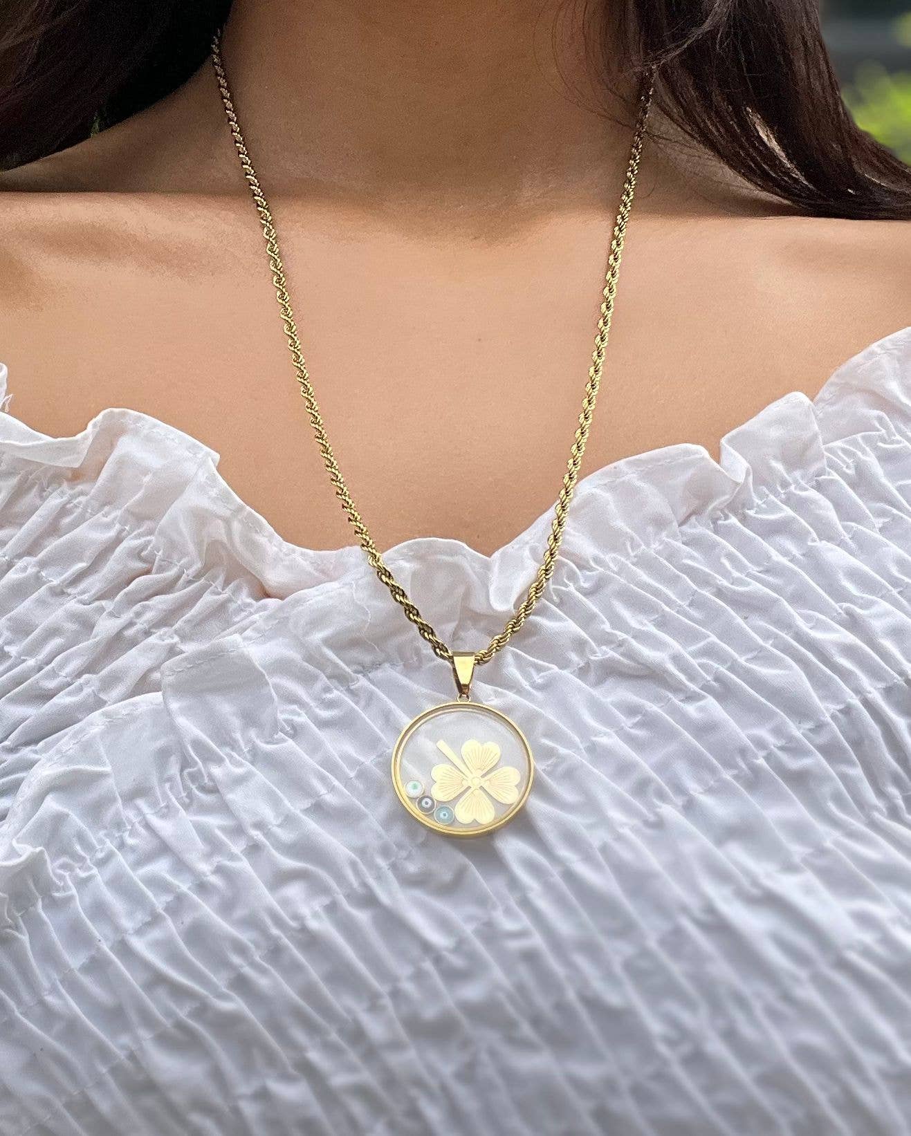 Collar Amuleto Colgante de Trébol y Ojos Turcos