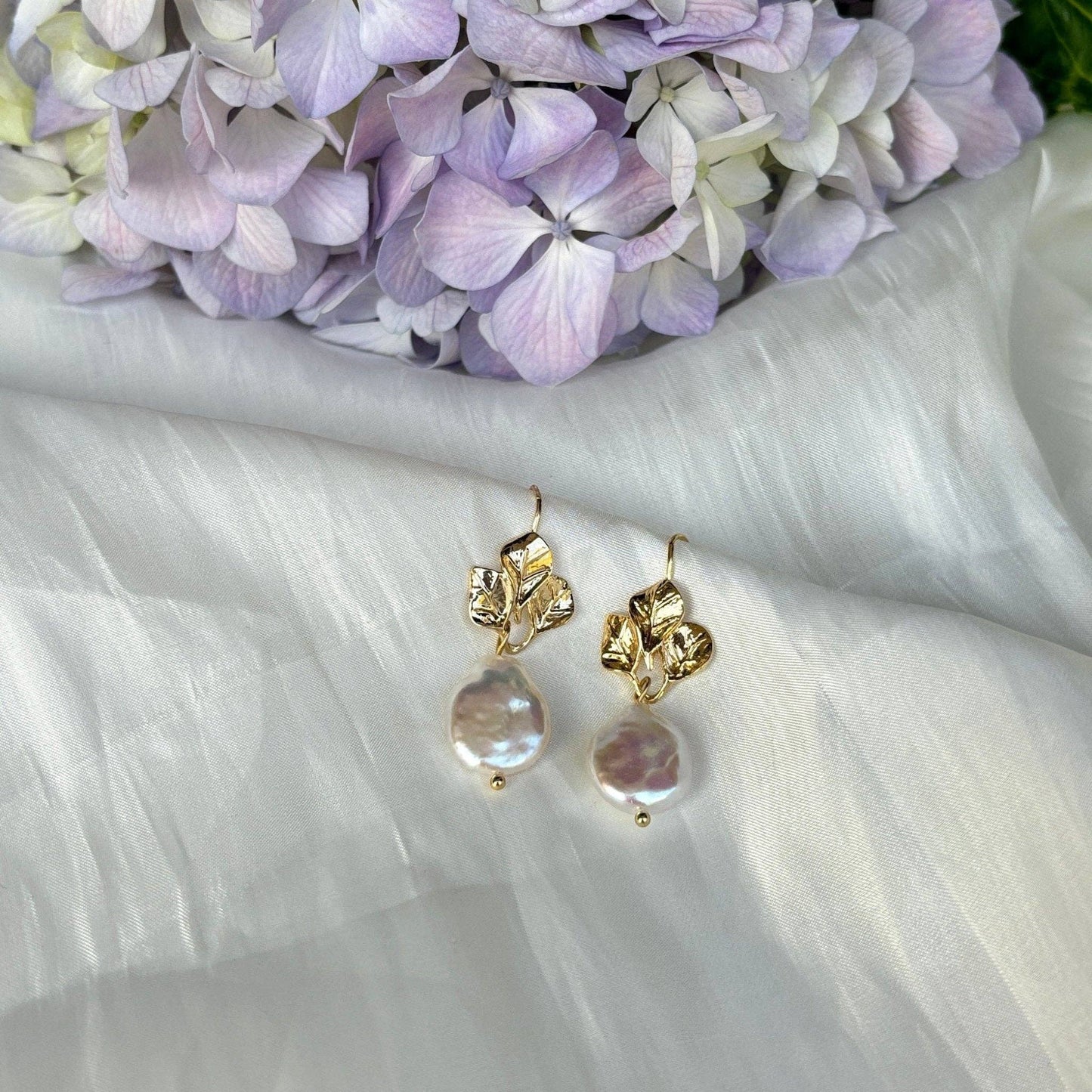 Pendientes Hojas y Perlas Keshi