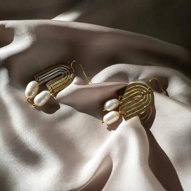 Pendientes Lazo y Perlas de agua