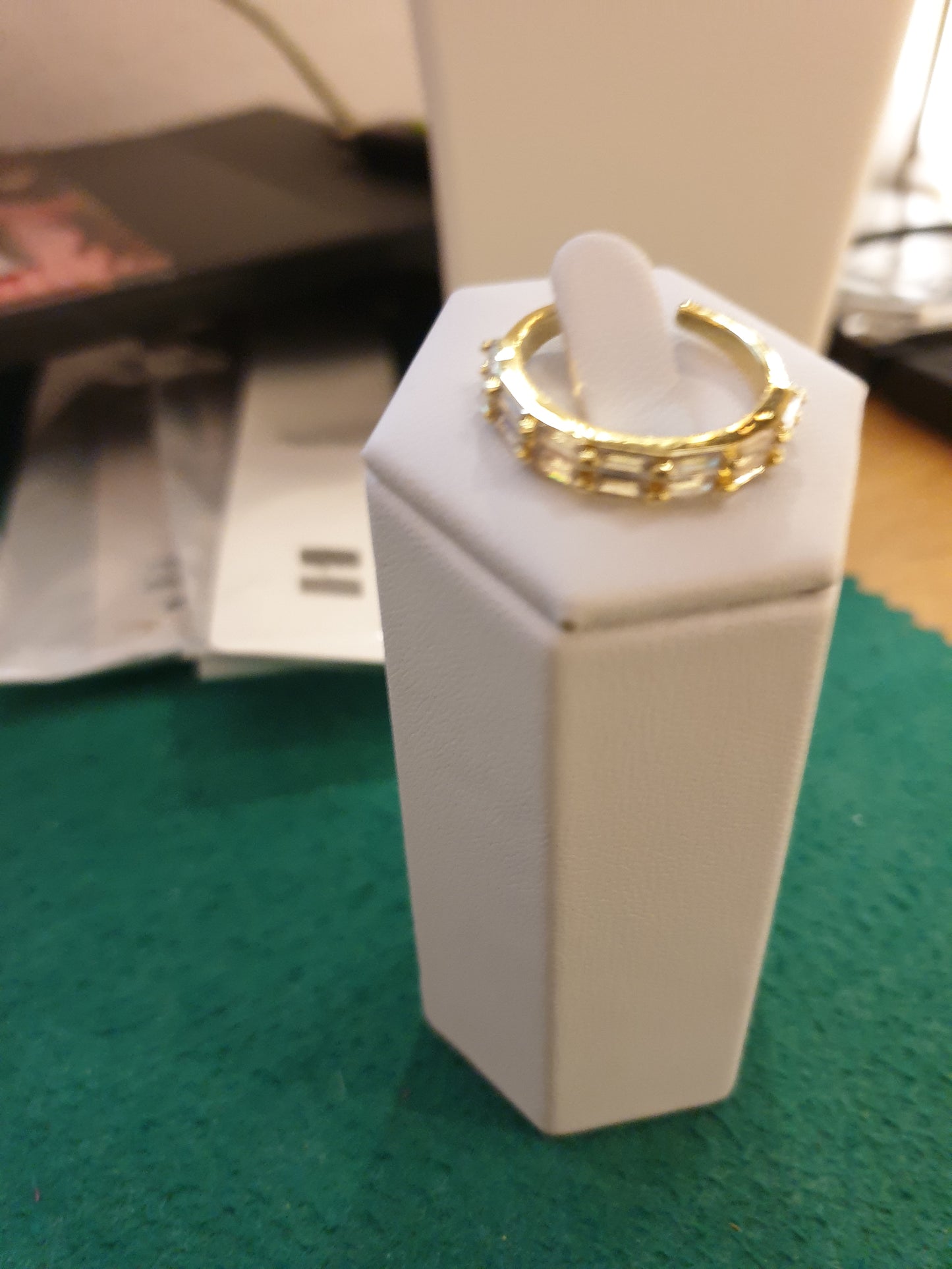 Anillo Cristales